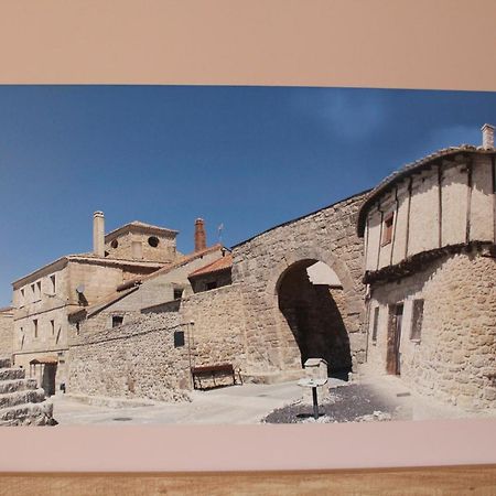 Apartamentos Turisticos Escorraladas Baltanás 외부 사진