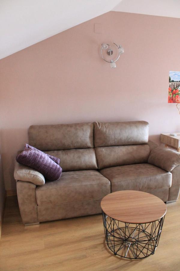 Apartamentos Turisticos Escorraladas Baltanás 외부 사진
